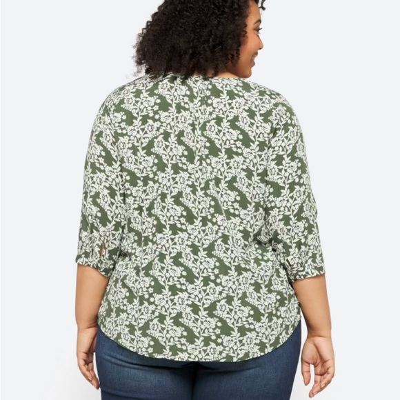 NEW✨Stitch Fix Floral Top - Picture 5 of 11